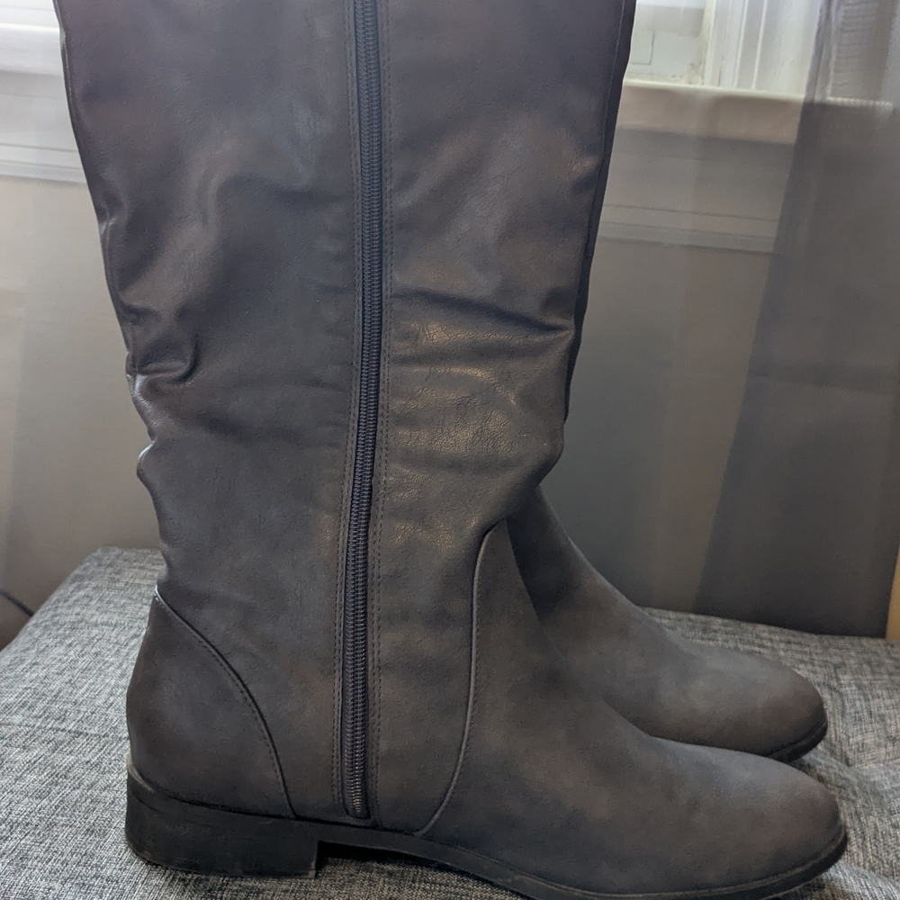 Women's Brown Knee-High Boots